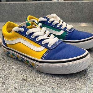 Kids old skool vans yacht club shoe size 1 boys